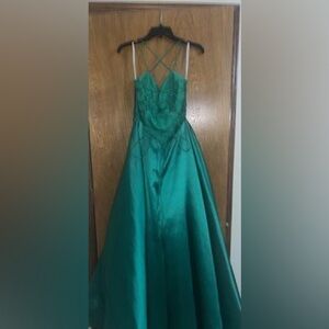 Prom / homecoming dress